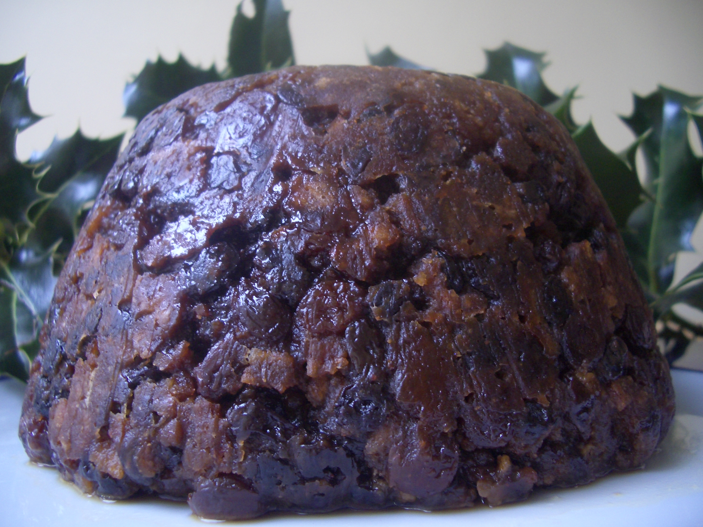 Gluten-free cranberry and pecan Christmas pudding | Tesco Real Food